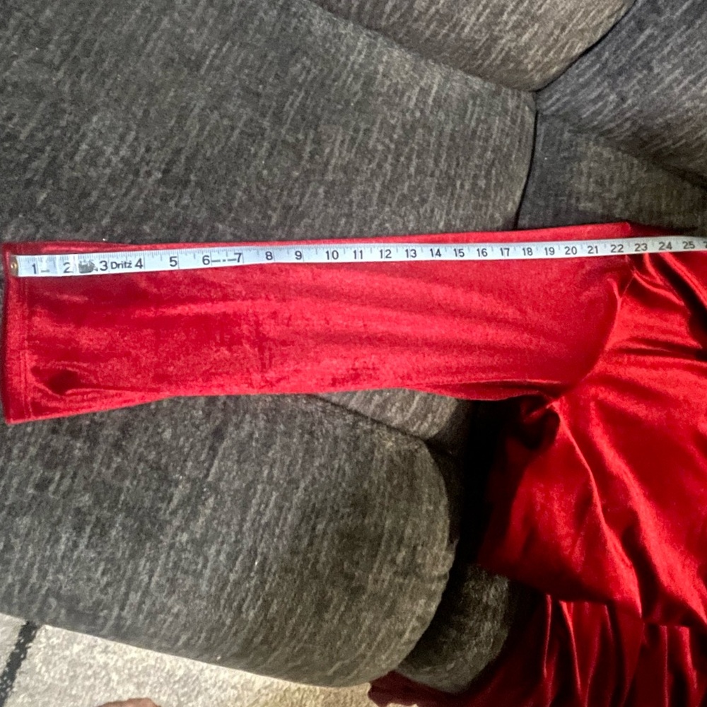 ♥️Velvet Burgundy Red Bubble Dress /w Pockets♥️ - Picture 13 of 13